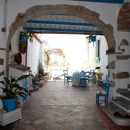 Piazza Municipio Panzió San Vito